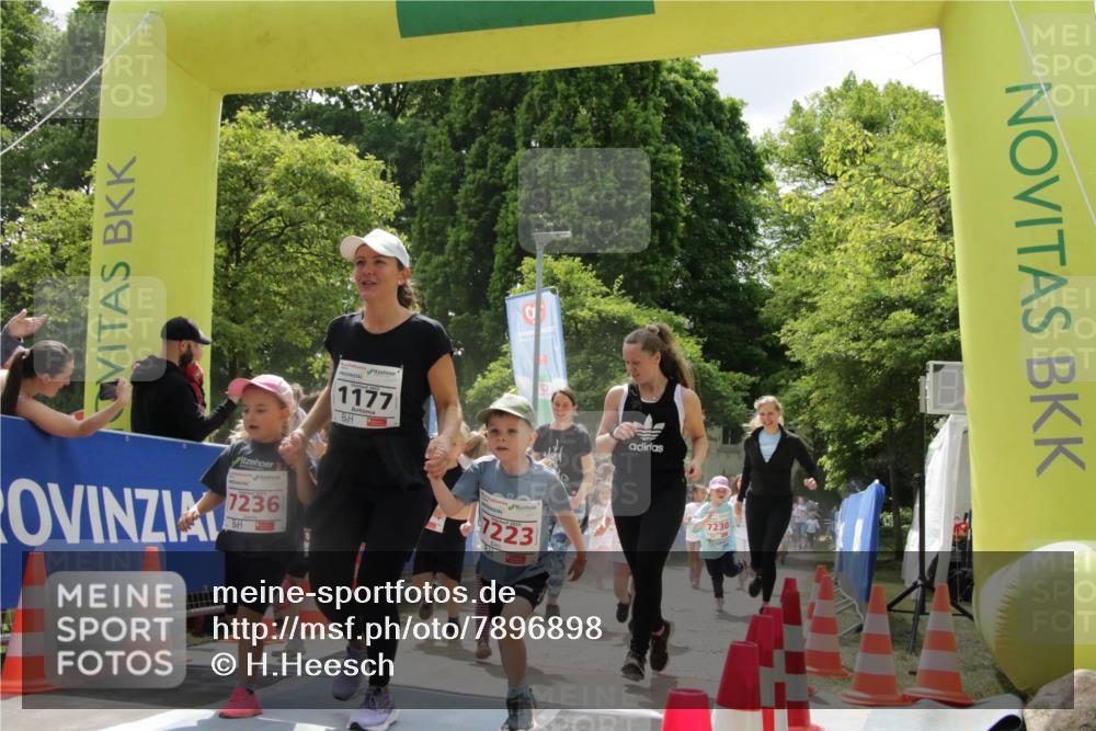 17.05.2025 - Störlauf H.Heesch http://msf.ph/oto/7896898 17.05.2025 13:02:25 Ziel 7236, 1111, 1177, 7223 meine-sportfotos.de