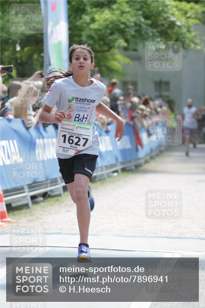 17.05.2025 - Störlauf H.Heesch http://msf.ph/oto/7896941 17.05.2025 14:39:38 Ziel 2025, 1627 meine-sportfotos.de