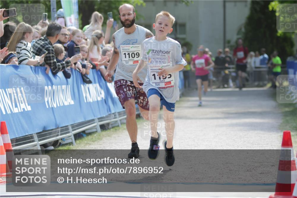 17.05.2025 - Störlauf H.Heesch http://msf.ph/oto/7896952 17.05.2025 14:39:43 Ziel 2025, 1109, 1905 meine-sportfotos.de