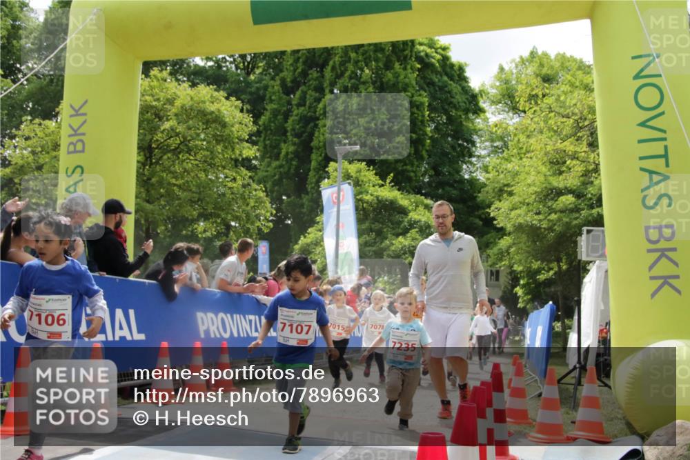 17.05.2025 - Störlauf H.Heesch http://msf.ph/oto/7896963 17.05.2025 13:02:32 Ziel 106, 7107, 70157078, 7235 meine-sportfotos.de