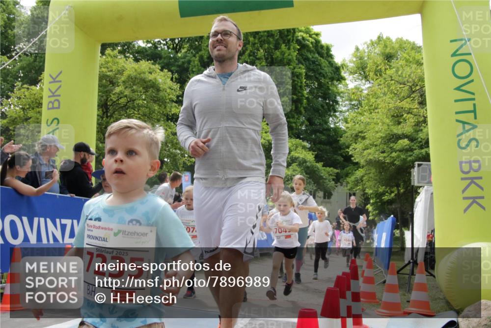 17.05.2025 - Störlauf H.Heesch http://msf.ph/oto/7896989 17.05.2025 13:02:33 Ziel 2025, 7235, 07, 704, 7046 meine-sportfotos.de