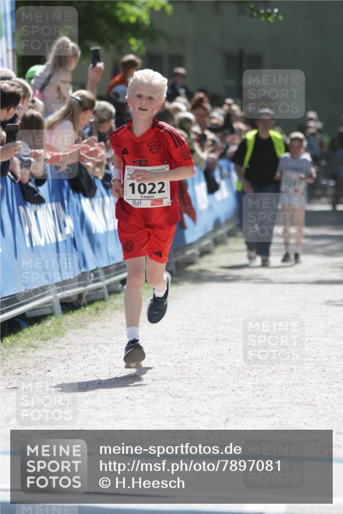 17.05.2025 - Störlauf H.Heesch http://msf.ph/oto/7897081 17.05.2025 14:40:05 Ziel 1022 meine-sportfotos.de