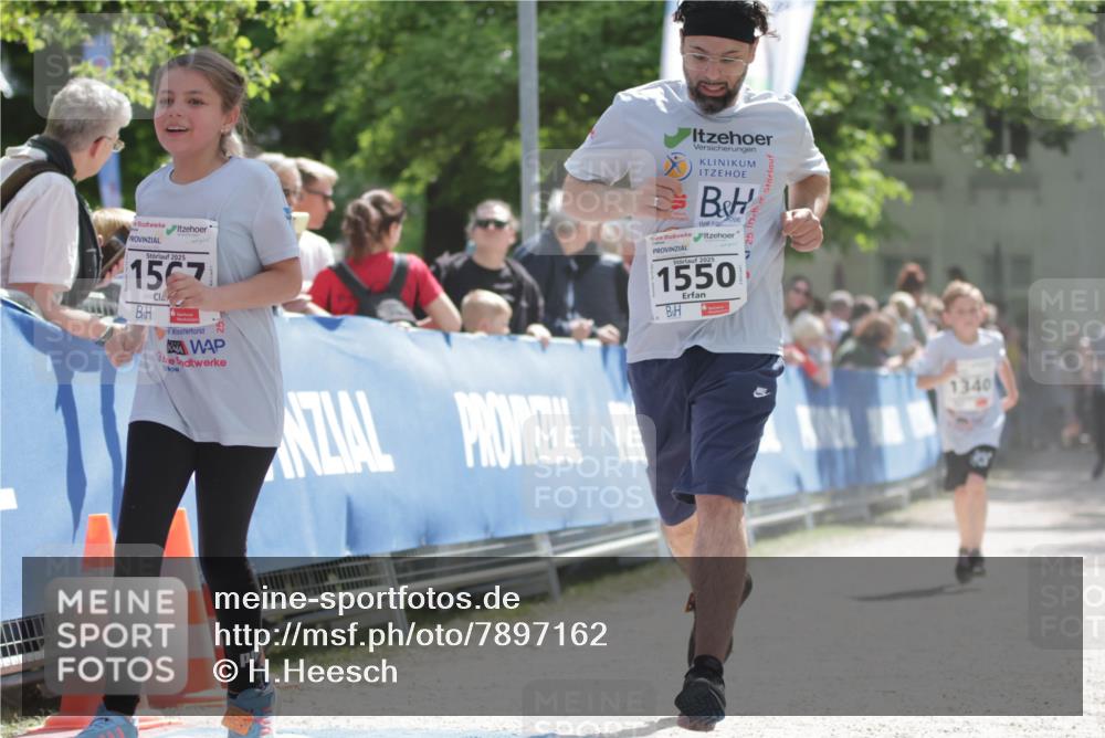 17.05.2025 - Störlauf H.Heesch http://msf.ph/oto/7897162 17.05.2025 14:52:25 Ziel 2025, 1567, 2025, 1550, 1340 meine-sportfotos.de