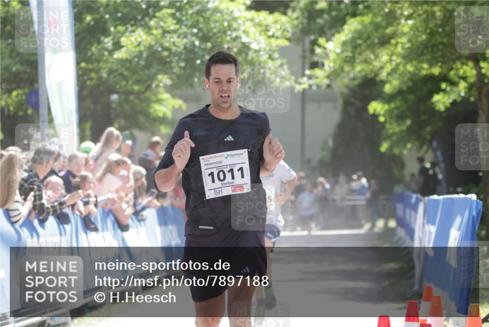 17.05.2025 - Störlauf H.Heesch http://msf.ph/oto/7897188 17.05.2025 14:40:24 Ziel 2025, 1011 meine-sportfotos.de