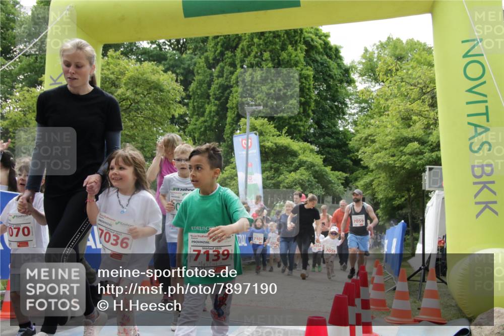 17.05.2025 - Störlauf H.Heesch http://msf.ph/oto/7897190 17.05.2025 13:02:53 Ziel 0701, 036, 7139 meine-sportfotos.de