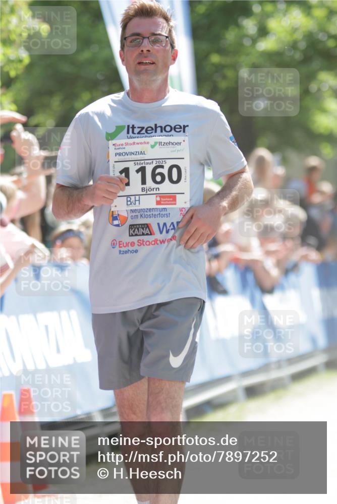 17.05.2025 - Störlauf H.Heesch http://msf.ph/oto/7897252 17.05.2025 14:40:40 Ziel 2025, 1160, 5 meine-sportfotos.de