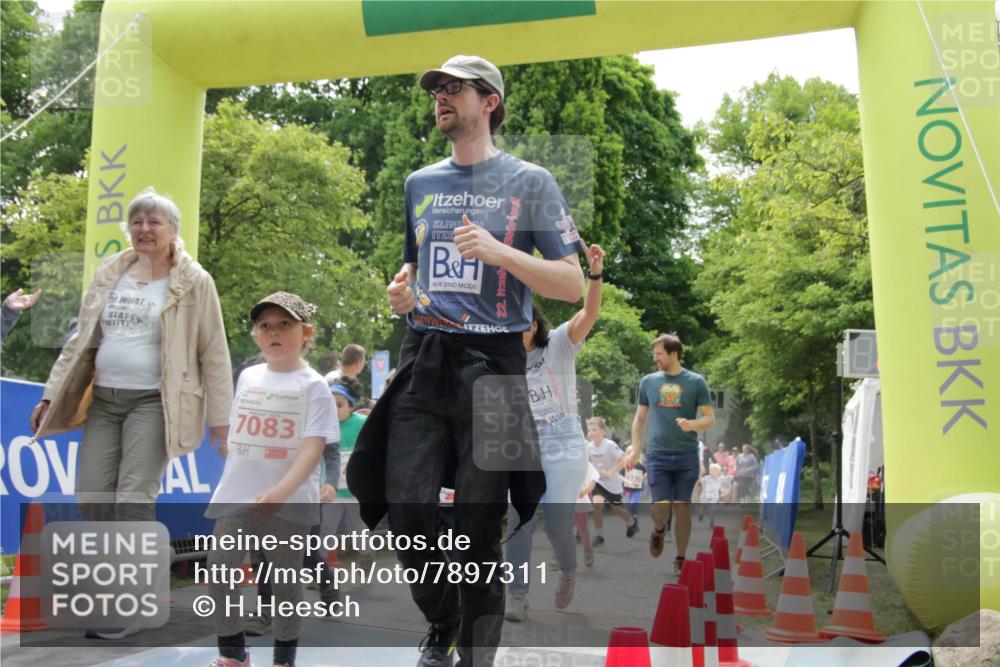 17.05.2025 - Störlauf H.Heesch http://msf.ph/oto/7897311 17.05.2025 13:03:04 Ziel 7083, 22 meine-sportfotos.de