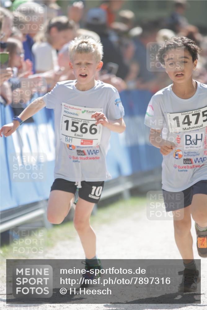 17.05.2025 - Störlauf H.Heesch http://msf.ph/oto/7897316 17.05.2025 14:40:47 Ziel 2025, 1566, 2025, 1475, 50, 2, 10 meine-sportfotos.de