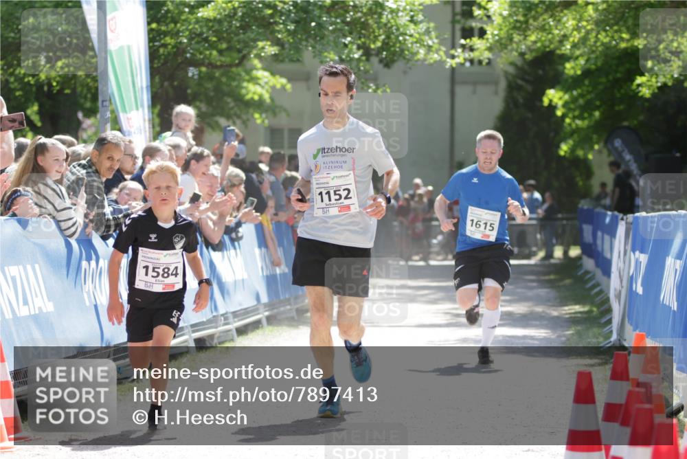 17.05.2025 - Störlauf H.Heesch http://msf.ph/oto/7897413 17.05.2025 14:41:21 Ziel 1584, 1152, 1615 meine-sportfotos.de