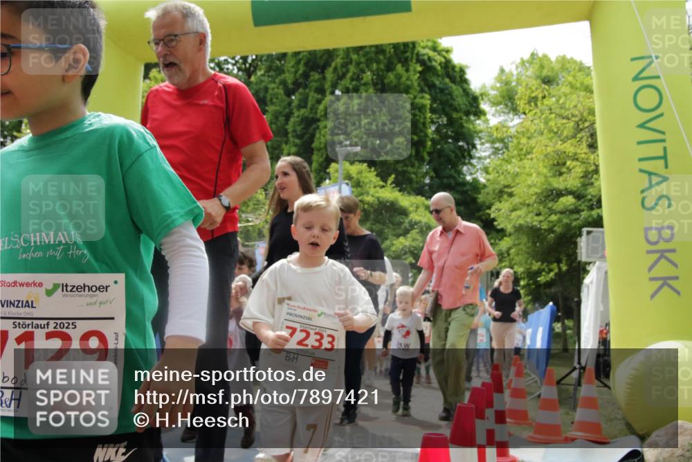17.05.2025 - Störlauf H.Heesch http://msf.ph/oto/7897421 17.05.2025 13:03:20 Ziel 2025, 129, 2025, 7233 meine-sportfotos.de