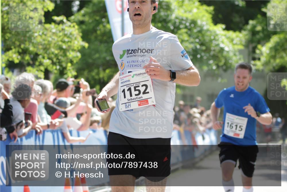 17.05.2025 - Störlauf H.Heesch http://msf.ph/oto/7897438 17.05.2025 14:41:23 Ziel 2025, 1152, 1615 meine-sportfotos.de