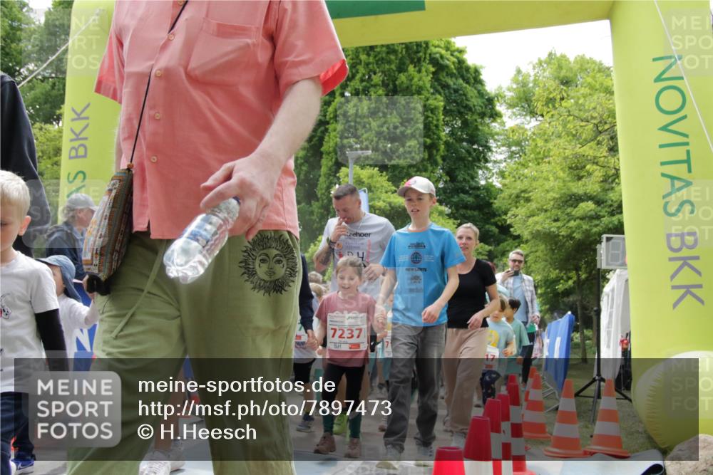 17.05.2025 - Störlauf H.Heesch http://msf.ph/oto/7897473 17.05.2025 13:03:24 Ziel 7237 meine-sportfotos.de