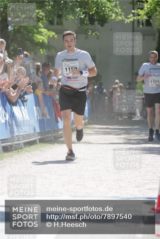 17.05.2025 - Störlauf H.Heesch http://msf.ph/oto/7897540 17.05.2025 14:41:38 Ziel 1150, 1151 meine-sportfotos.de