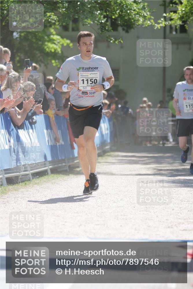 17.05.2025 - Störlauf H.Heesch http://msf.ph/oto/7897546 17.05.2025 14:41:39 Ziel 2025, 1150, 115 meine-sportfotos.de