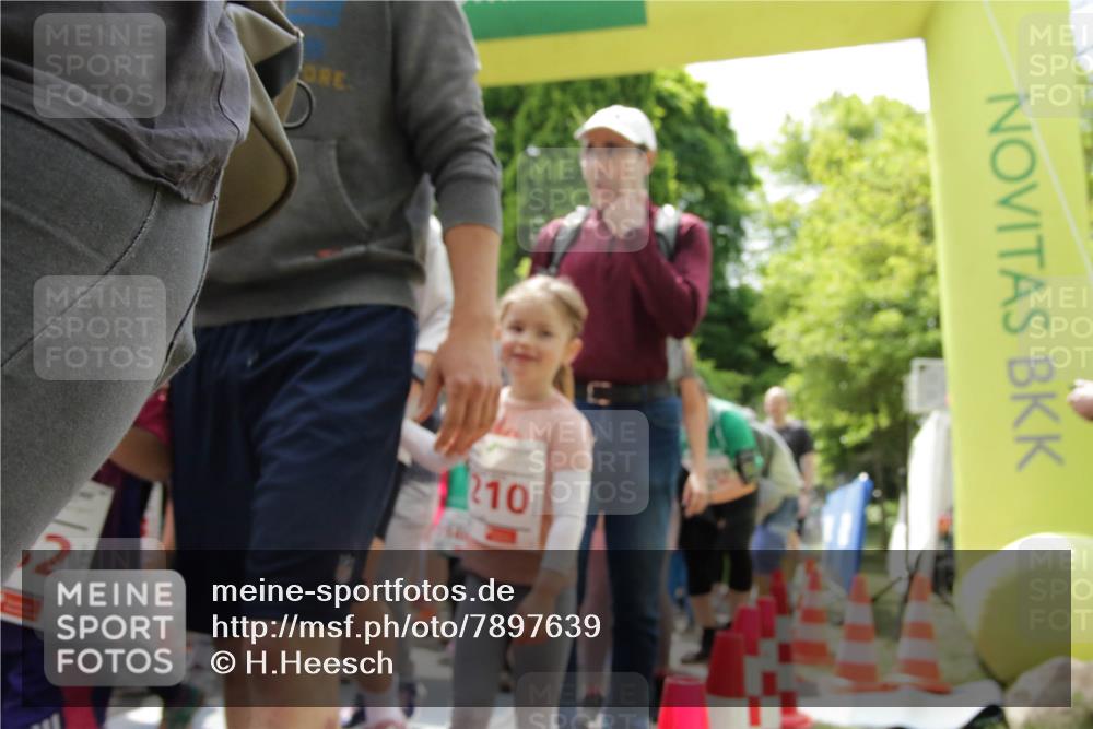 17.05.2025 - Störlauf H.Heesch http://msf.ph/oto/7897639 17.05.2025 13:03:41 Ziel 2, 10 meine-sportfotos.de