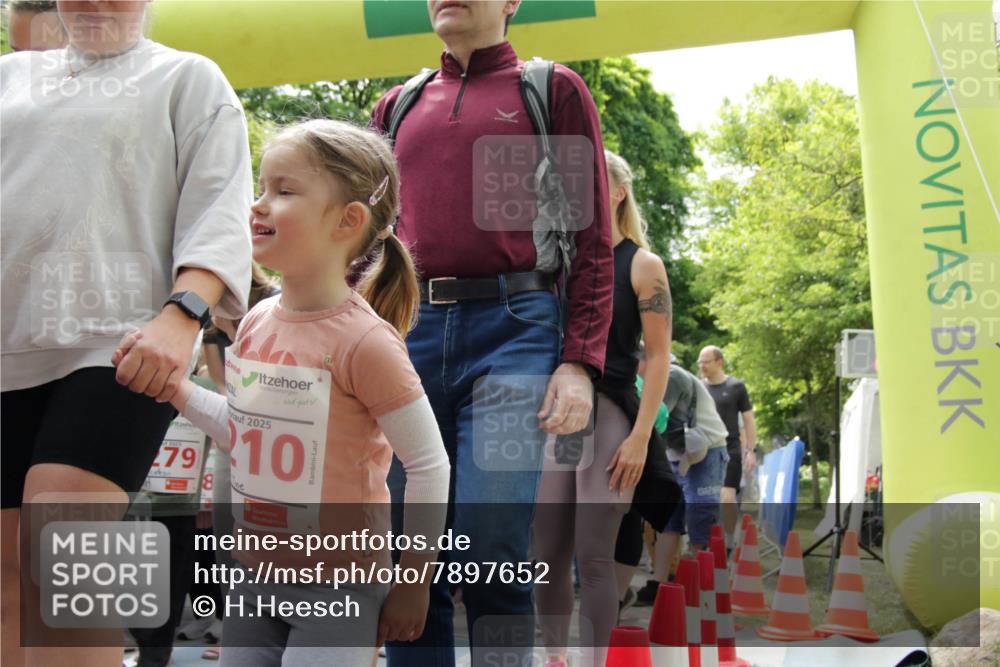 17.05.2025 - Störlauf H.Heesch http://msf.ph/oto/7897652 17.05.2025 13:03:43 Ziel 79 meine-sportfotos.de