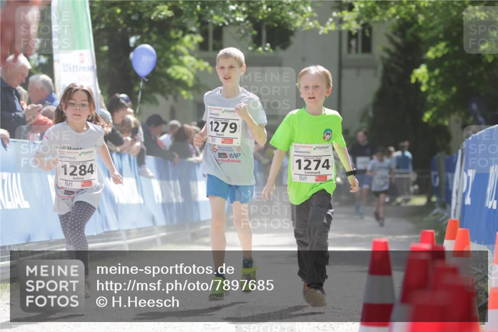 17.05.2025 - Störlauf H.Heesch http://msf.ph/oto/7897685 17.05.2025 14:54:19 Ziel 2025, 1284, 2025, 1279, 2025, 1274 meine-sportfotos.de