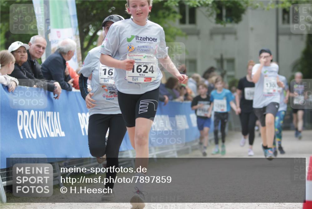 17.05.2025 - Störlauf H.Heesch http://msf.ph/oto/7897859 17.05.2025 14:54:55 Ziel 16, 2025, 1624, 130 meine-sportfotos.de