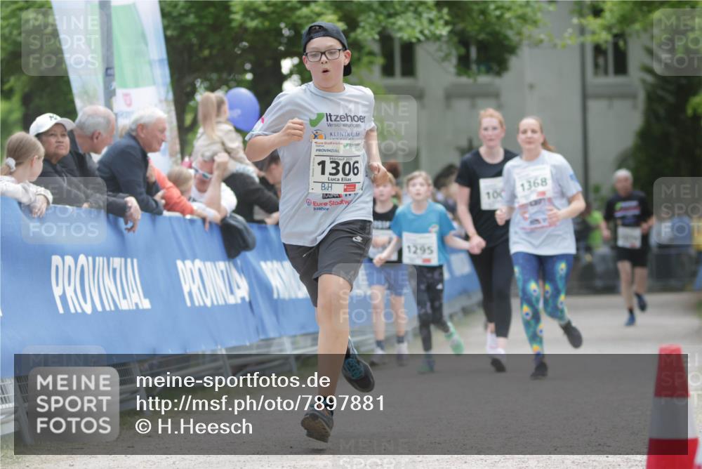 17.05.2025 - Störlauf H.Heesch http://msf.ph/oto/7897881 17.05.2025 14:54:57 Ziel 2025, 1306, 169, 1295, 100, 1368 meine-sportfotos.de
