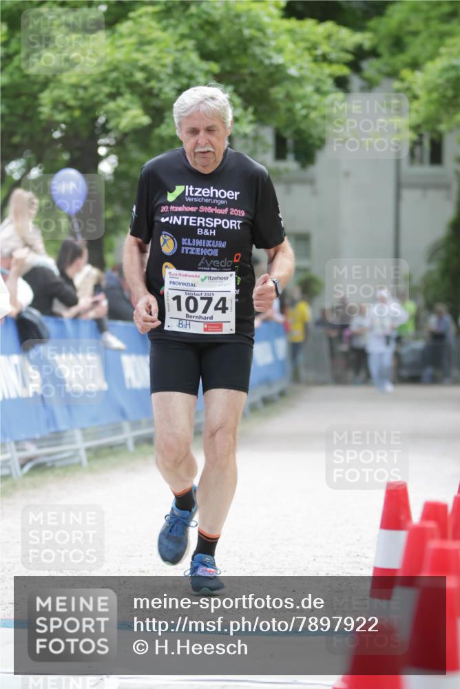 17.05.2025 - Störlauf H.Heesch http://msf.ph/oto/7897922 17.05.2025 14:55:06 Ziel 20, 2019, 2025, 1074 meine-sportfotos.de