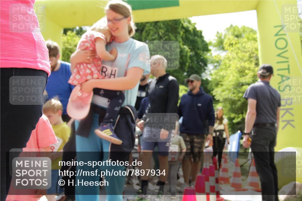 17.05.2025 - Störlauf H.Heesch http://msf.ph/oto/7897934 17.05.2025 13:04:32 Ziel 50 meine-sportfotos.de