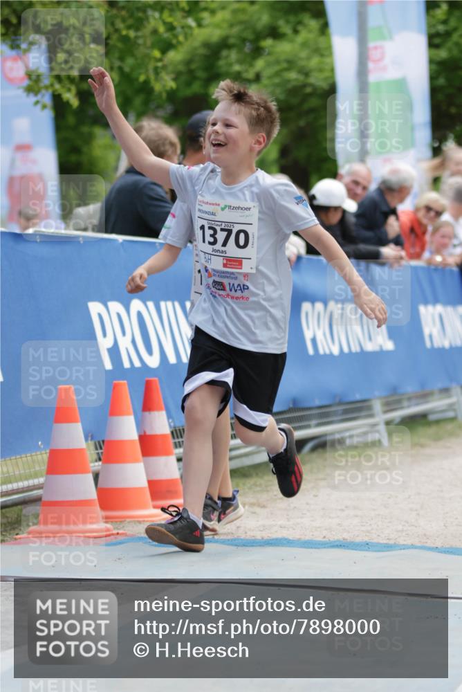 17.05.2025 - Störlauf H.Heesch http://msf.ph/oto/7898000 17.05.2025 14:55:53 Ziel 2025, 1370 meine-sportfotos.de