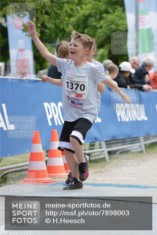 17.05.2025 - Störlauf H.Heesch http://msf.ph/oto/7898003 17.05.2025 14:55:53 Ziel 2025, 1370, 25 meine-sportfotos.de