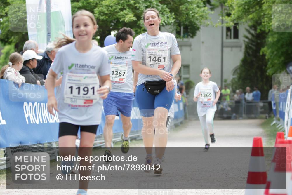 17.05.2025 - Störlauf H.Heesch http://msf.ph/oto/7898042 17.05.2025 14:56:04 Ziel 1191, 1367, 2025, 1461, 1369 meine-sportfotos.de