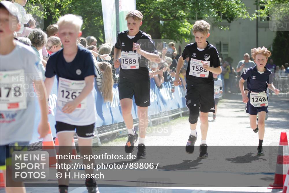 17.05.2025 - Störlauf H.Heesch http://msf.ph/oto/7898067 17.05.2025 14:43:12 Ziel 178, 126, 1589, 1588, 31, 1248 meine-sportfotos.de