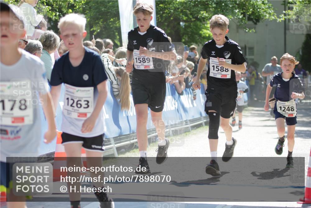 17.05.2025 - Störlauf H.Heesch http://msf.ph/oto/7898070 17.05.2025 14:43:12 Ziel 178, 1263, 1589, 900, 1588, 1248 meine-sportfotos.de