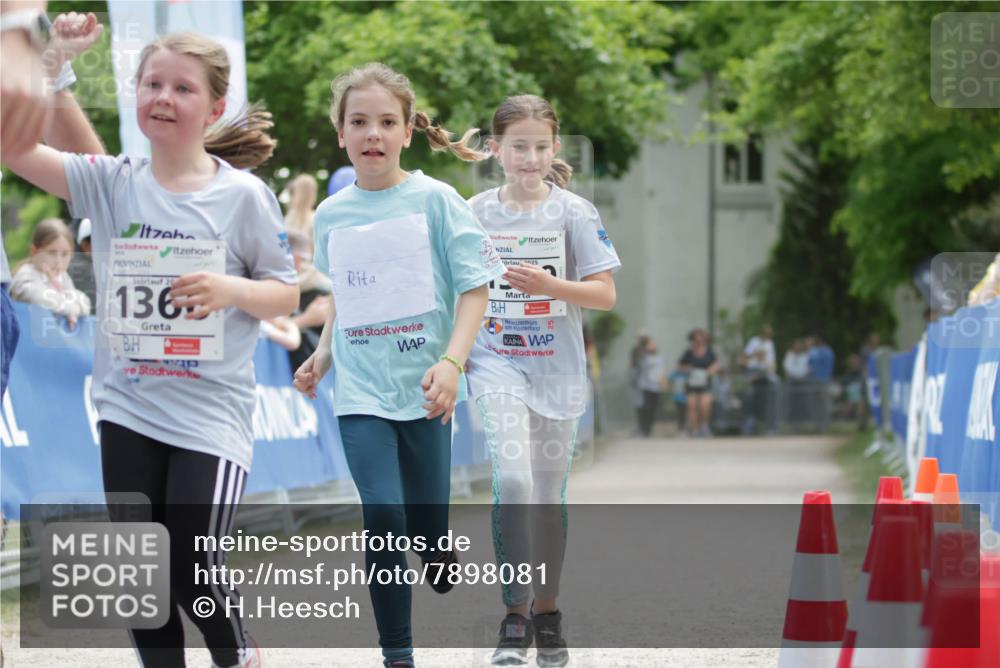17.05.2025 - Störlauf H.Heesch http://msf.ph/oto/7898081 17.05.2025 14:56:07 Ziel 20, 136, 25, 25 meine-sportfotos.de