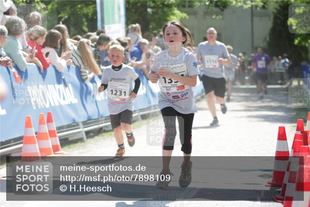 17.05.2025 - Störlauf H.Heesch http://msf.ph/oto/7898109 17.05.2025 14:43:15 Ziel 1231, 155, 1116 meine-sportfotos.de