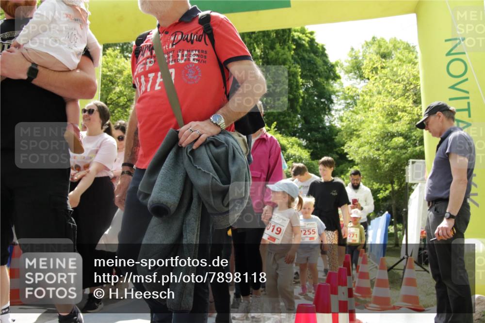 17.05.2025 - Störlauf H.Heesch http://msf.ph/oto/7898118 17.05.2025 13:05:01 Ziel 7, 019, 1255 meine-sportfotos.de