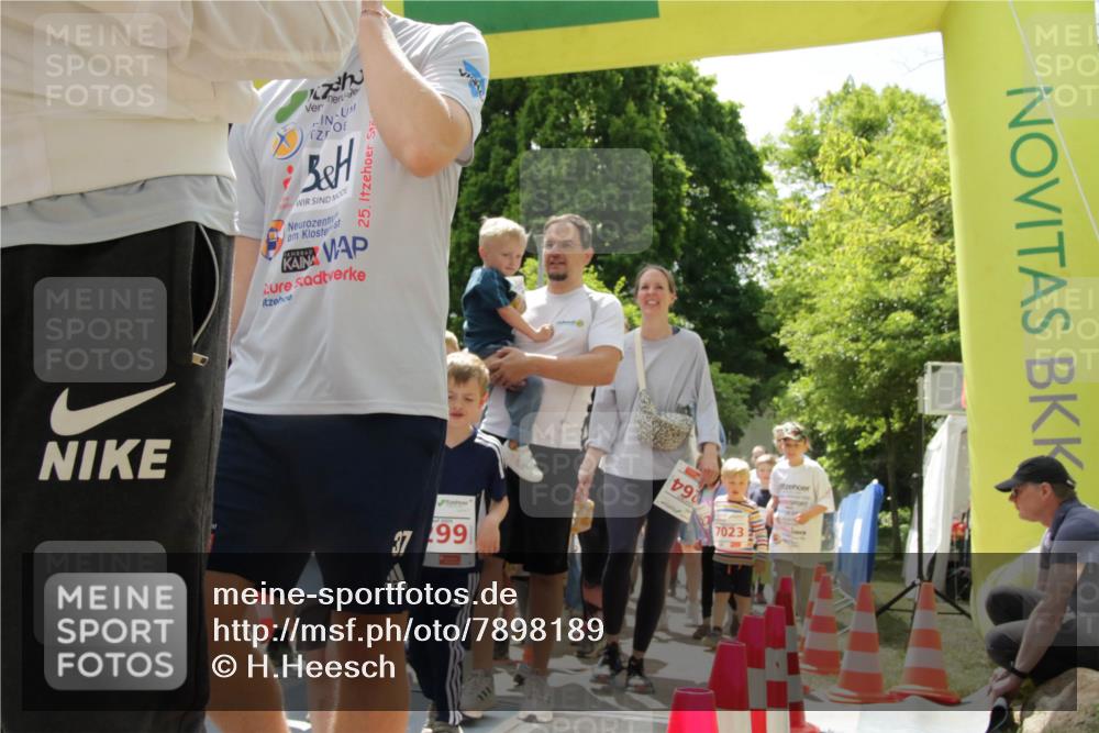 17.05.2025 - Störlauf H.Heesch http://msf.ph/oto/7898189 17.05.2025 13:05:14 Ziel 2, 25, 37, 991, 19, 7023 meine-sportfotos.de