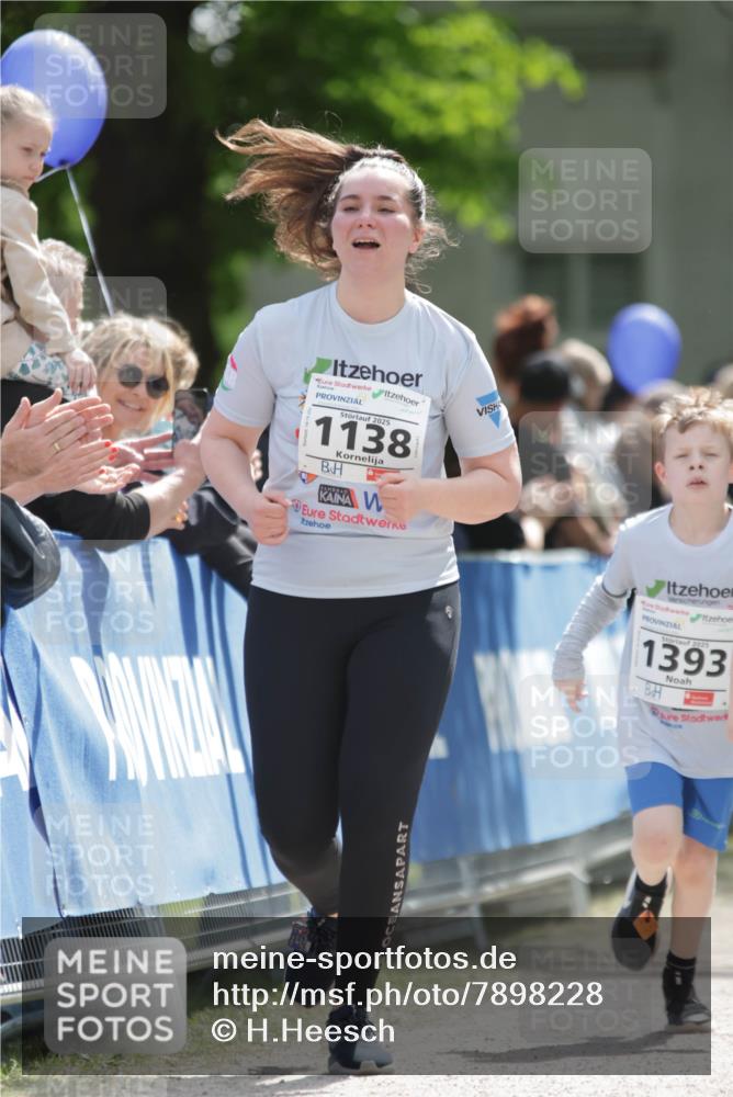 17.05.2025 - Störlauf H.Heesch http://msf.ph/oto/7898228 17.05.2025 14:56:59 Ziel 2025, 1138, 2025, 1393 meine-sportfotos.de