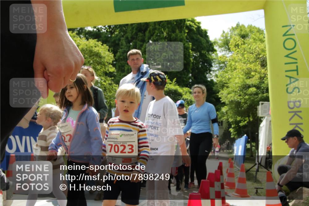 17.05.2025 - Störlauf H.Heesch http://msf.ph/oto/7898249 17.05.2025 13:05:23 Ziel 2020, 22, 2025, 7023 meine-sportfotos.de