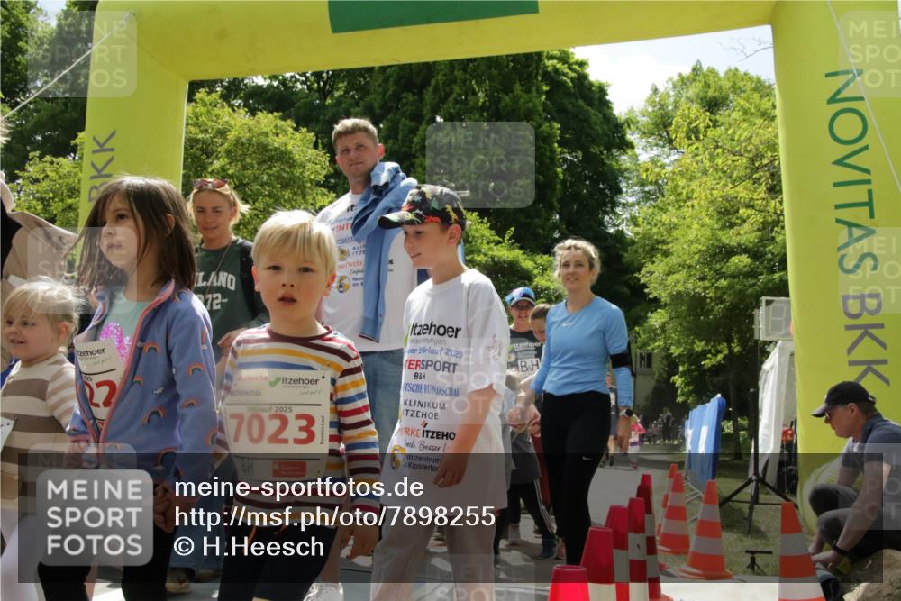 17.05.2025 - Störlauf H.Heesch http://msf.ph/oto/7898255 17.05.2025 13:05:23 Ziel 72, 2025, 70231, 2020 meine-sportfotos.de