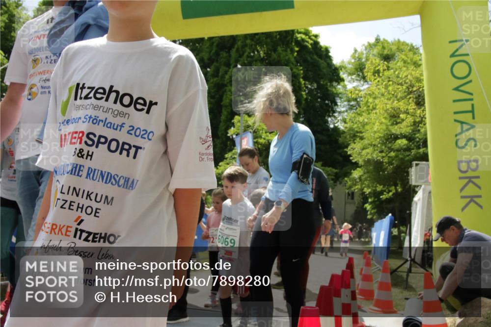 17.05.2025 - Störlauf H.Heesch http://msf.ph/oto/7898280 17.05.2025 13:05:25 Ziel 2, 2020, 3, 12, 6069 meine-sportfotos.de