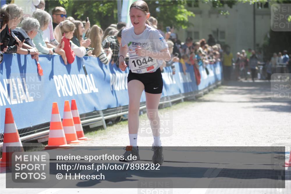 17.05.2025 - Störlauf H.Heesch http://msf.ph/oto/7898282 17.05.2025 14:43:36 Ziel 2025, 1044 meine-sportfotos.de
