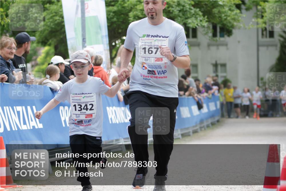 17.05.2025 - Störlauf H.Heesch http://msf.ph/oto/7898303 17.05.2025 14:57:27 Ziel 2025, 1342, 202, 167, 5, 2 meine-sportfotos.de