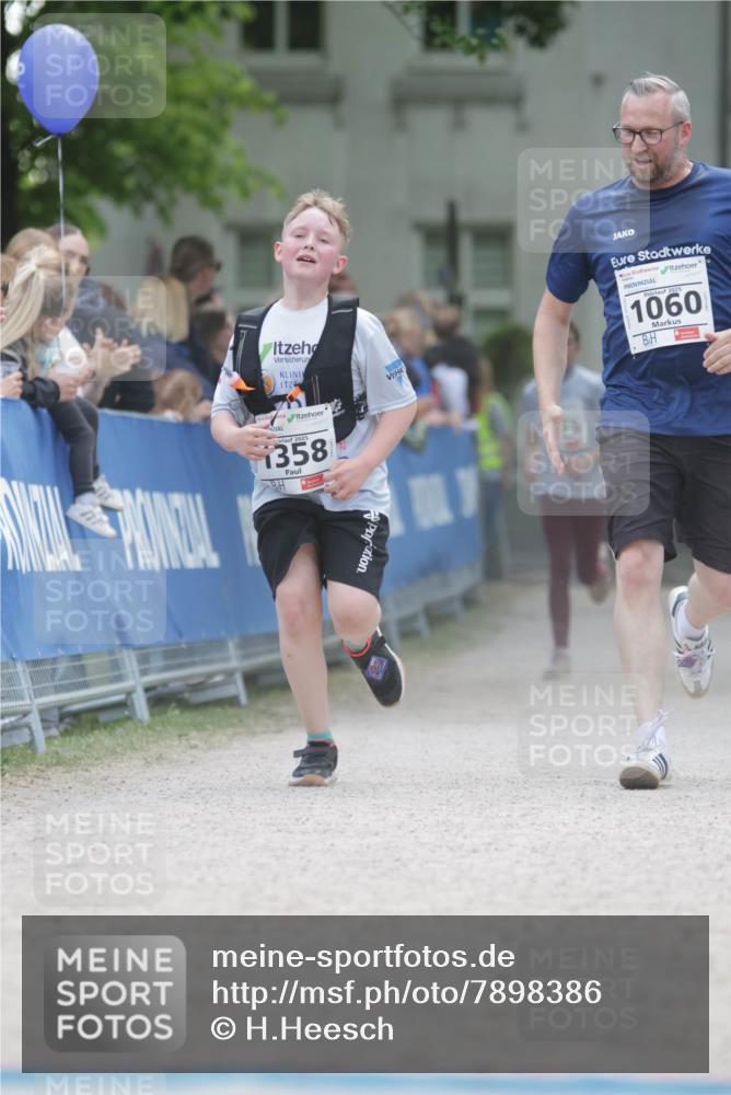 17.05.2025 - Störlauf H.Heesch http://msf.ph/oto/7898386 17.05.2025 14:57:42 Ziel 2025, 1358, 2025, 1060 meine-sportfotos.de