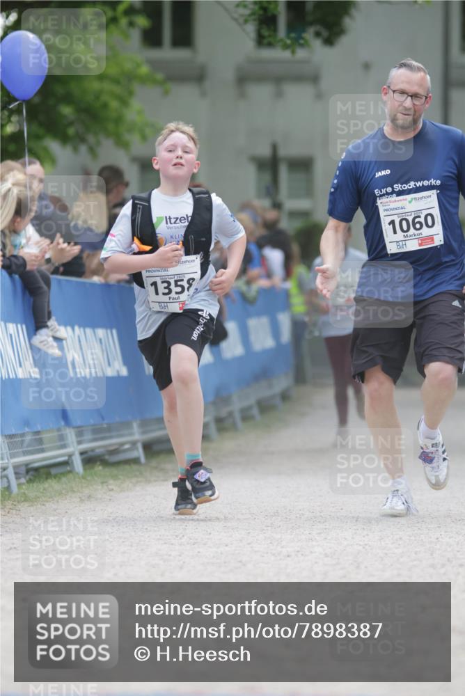 17.05.2025 - Störlauf H.Heesch http://msf.ph/oto/7898387 17.05.2025 14:57:42 Ziel 2025, 1060, 2025, 1359 meine-sportfotos.de