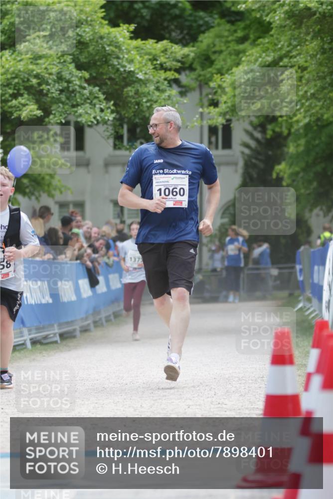 17.05.2025 - Störlauf H.Heesch http://msf.ph/oto/7898401 17.05.2025 14:57:43 Ziel 137, 1060 meine-sportfotos.de