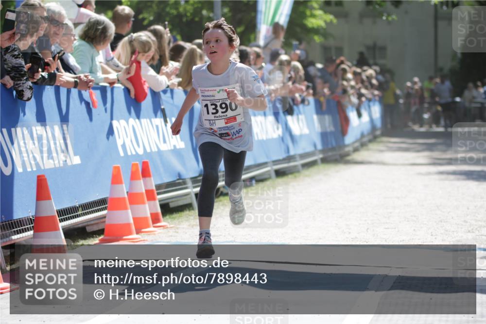 17.05.2025 - Störlauf H.Heesch http://msf.ph/oto/7898443 17.05.2025 14:44:04 Ziel 2025, 1390, 10 meine-sportfotos.de