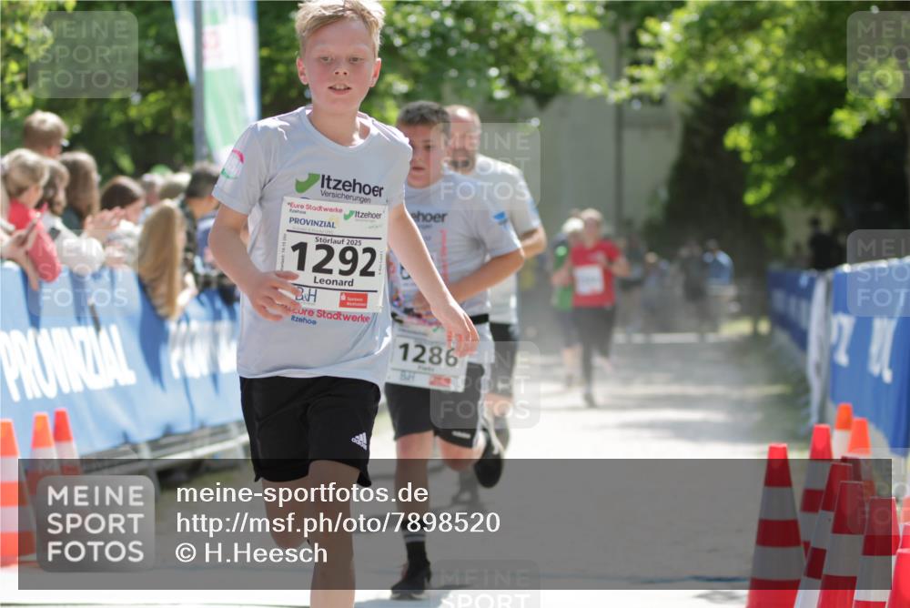17.05.2025 - Störlauf H.Heesch http://msf.ph/oto/7898520 17.05.2025 14:44:21 Ziel 2025, 1292, 1286 meine-sportfotos.de