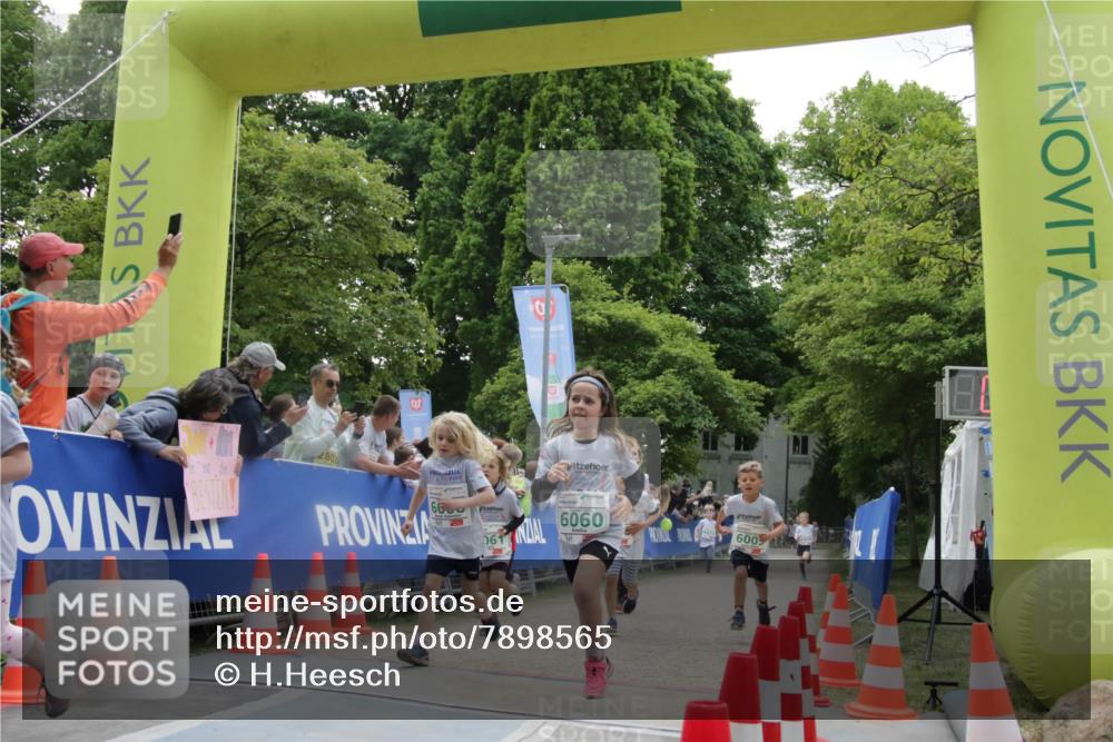 17.05.2025 - Störlauf H.Heesch http://msf.ph/oto/7898565 17.05.2025 13:16:55 Ziel 6060 meine-sportfotos.de