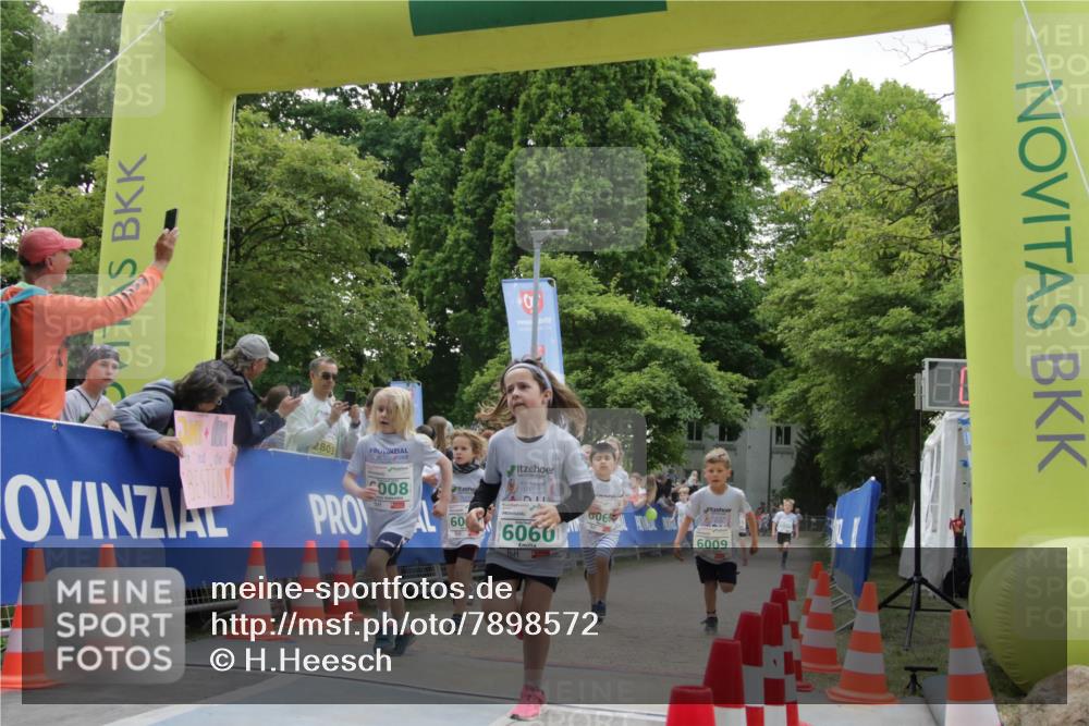 17.05.2025 - Störlauf H.Heesch http://msf.ph/oto/7898572 17.05.2025 13:16:55 Ziel 2803, 008, 6060 meine-sportfotos.de