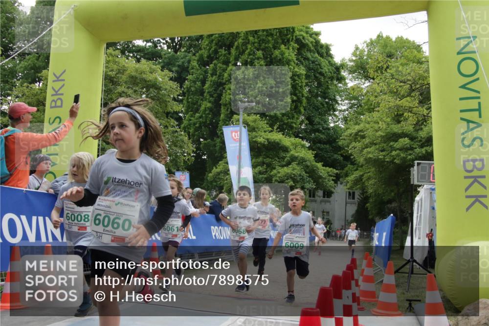 17.05.2025 - Störlauf H.Heesch http://msf.ph/oto/7898575 17.05.2025 13:16:56 Ziel 2025, 6008, 6060, 1998, 6061, 6009, 6046 meine-sportfotos.de