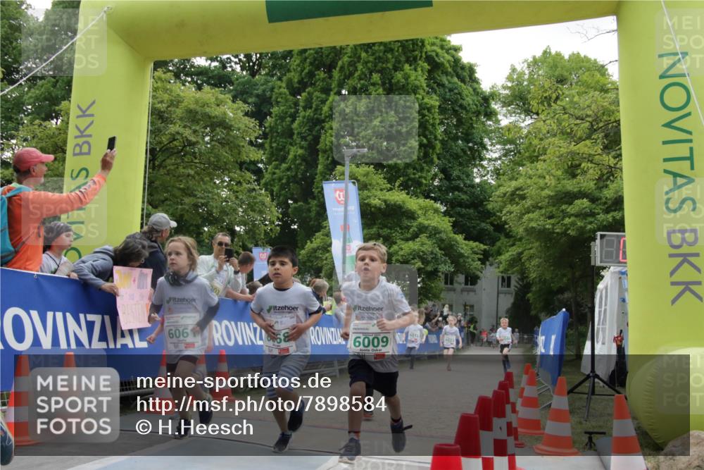 17.05.2025 - Störlauf H.Heesch http://msf.ph/oto/7898584 17.05.2025 13:16:56 Ziel 606, 6009 meine-sportfotos.de