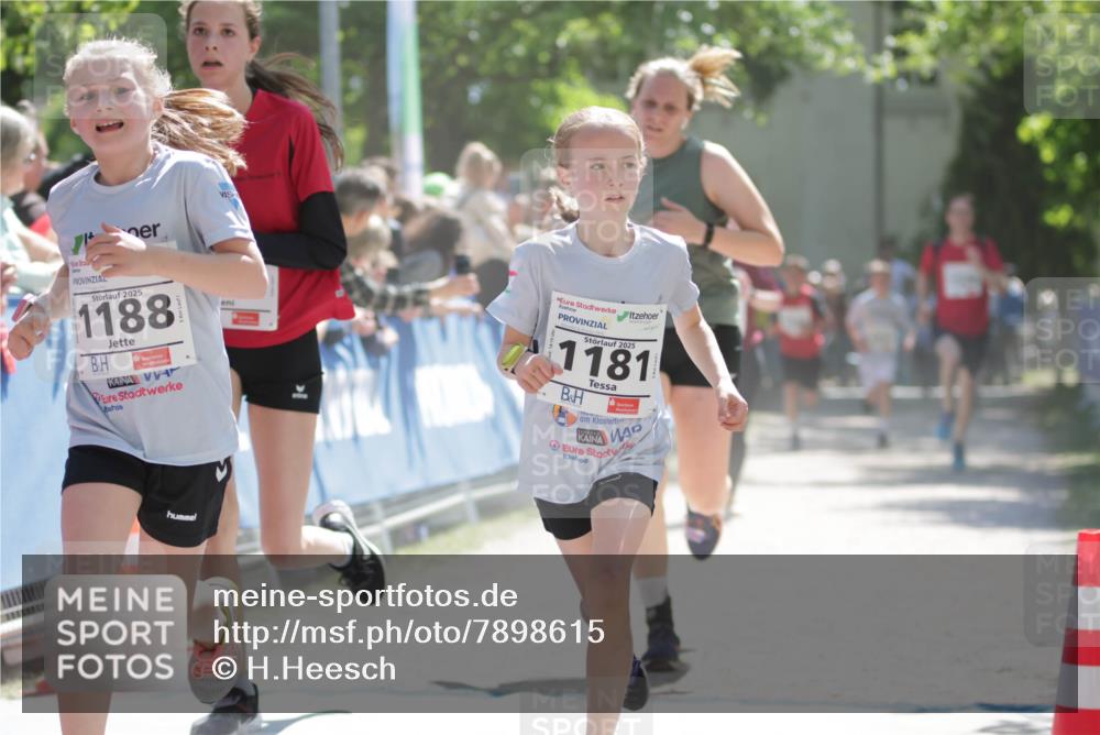 17.05.2025 - Störlauf H.Heesch http://msf.ph/oto/7898615 17.05.2025 14:44:32 Ziel 2025, 1188, 2025, 1181 meine-sportfotos.de